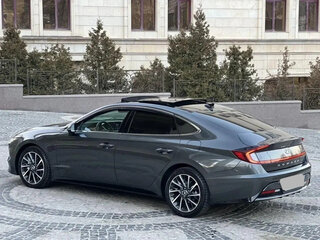 2022 Hyundai Sonata VIII (DN8), серый, 2250000 рублей, вид 4