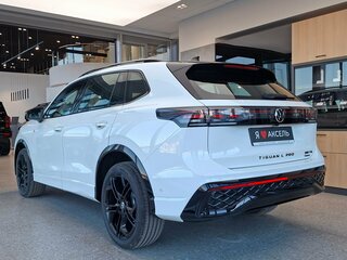 2026 Volkswagen Tiguan L Pro III (China Market), белый, 5199000 рублей, вид 5