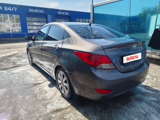 2012 Hyundai Solaris I, чёрный, 900000 рублей, вид 5