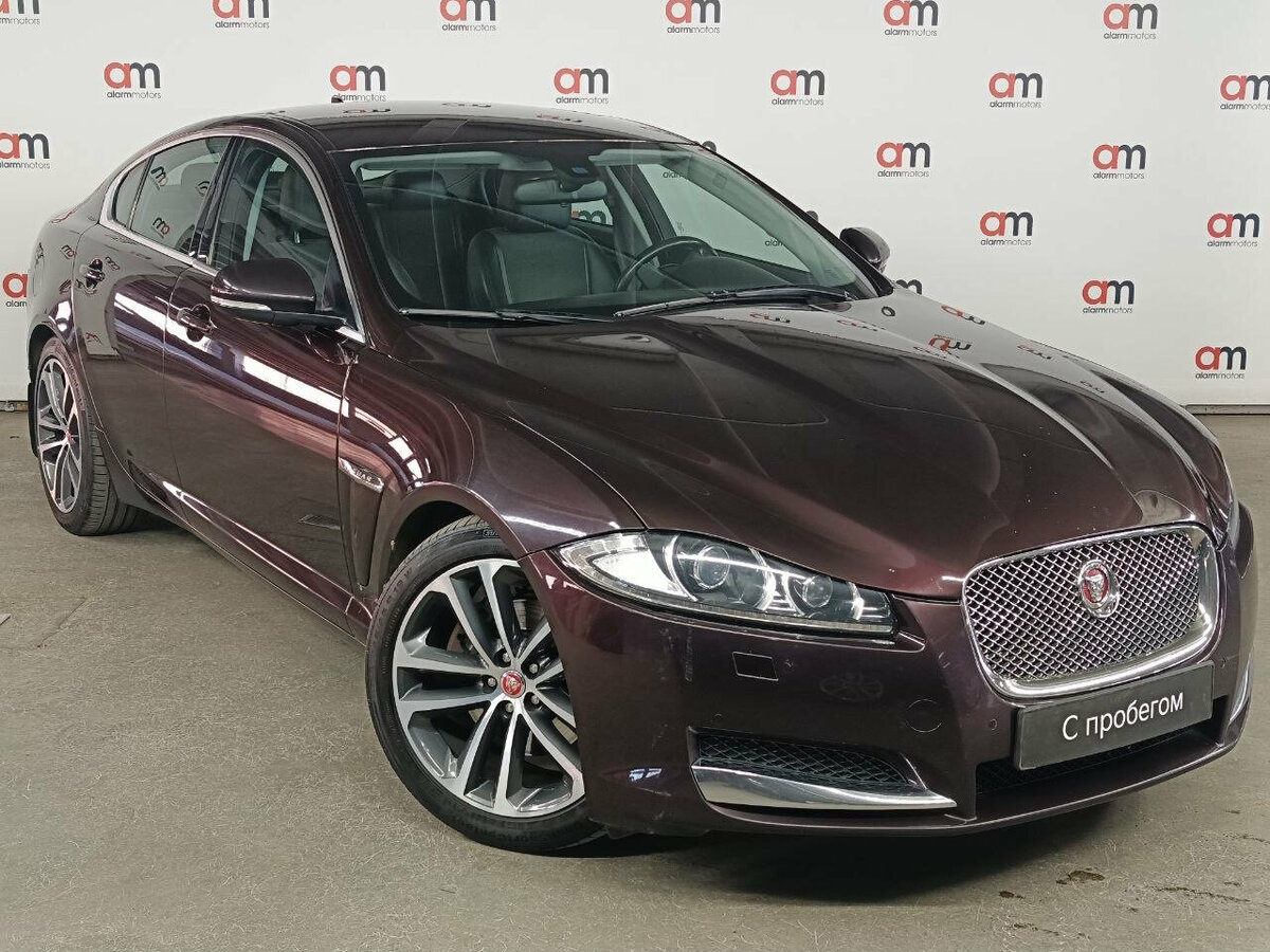 Открыть фотографии: Jaguar XF I Рестайлинг