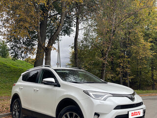 2018 Toyota RAV4 IV (XA40) Рестайлинг, белый, 3200000 рублей, вид 2