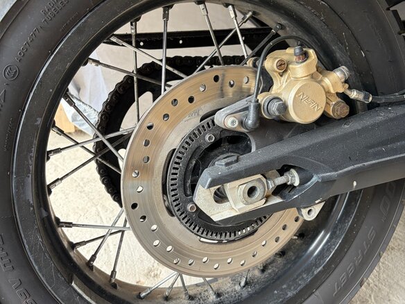 2013 Triumph Tiger 800, зелёный, 750000 рублей - вид 7