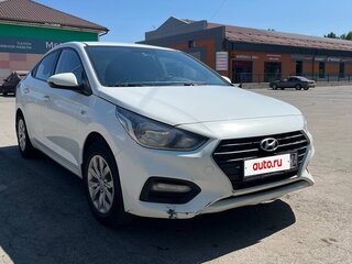 2017 Hyundai Solaris II, белый, 800000 рублей, вид 2