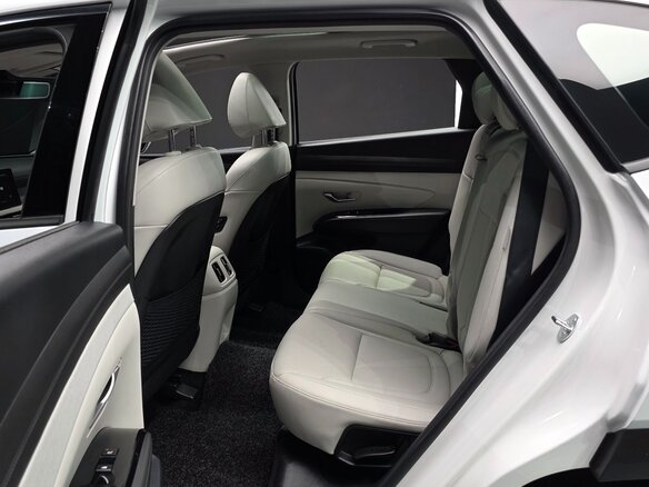 2025 Hyundai Tucson IV Рестайлинг, белый, 4160000 рублей - вид 10