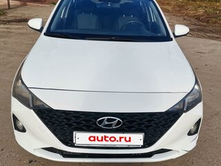 2020 Hyundai Solaris II Рестайлинг, белый, 890000 рублей, вид 2