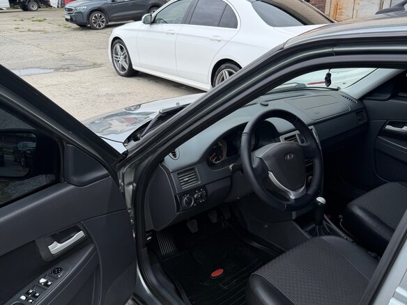 2012 Lada (ВАЗ) Priora I, серый, 450000 рублей - вид 13