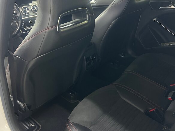 2018 Mercedes-Benz GLA 200 I (X156) Рестайлинг, белый, 2350000 рублей - вид 14