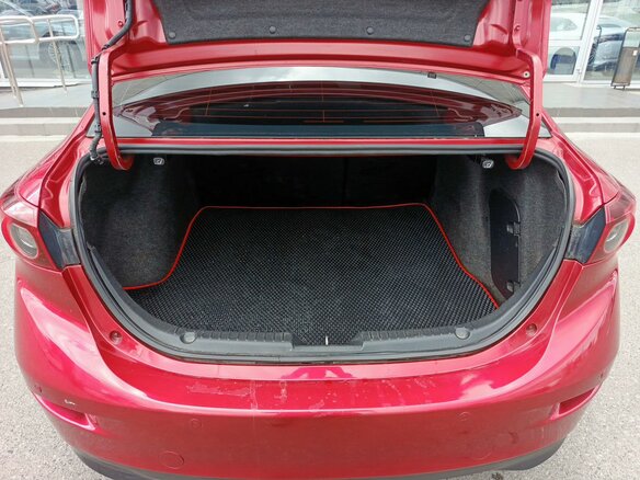 2013 Mazda 3 III (BM), красный - вид 11