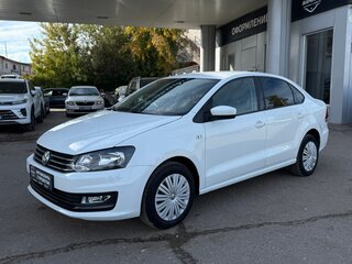 2018 Volkswagen Polo V Рестайлинг, белый, 1240000 рублей, вид 1