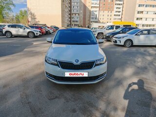 2017 Skoda Rapid I Рестайлинг, белый, 1100000 рублей, вид 1