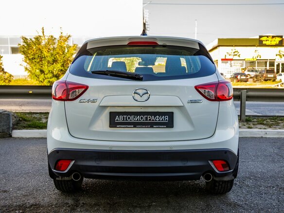 2015 Mazda CX-5 I, белый, 1698000 рублей - вид 5