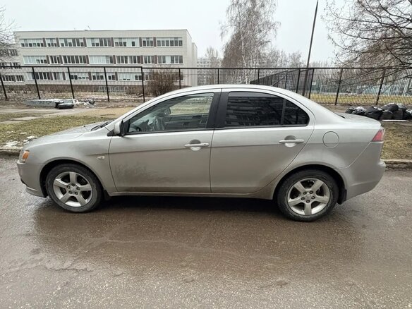 2013 Mitsubishi Lancer X Рестайлинг, серебристый, 799900 рублей - вид 3