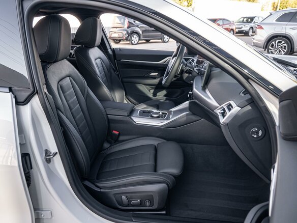 2025 BMW 4 серии Gran Coupe 420i G22, G23, G26 Рестайлинг, белый, 6250000 рублей - вид 7
