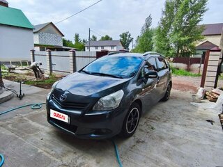 2012 Toyota Verso I, серый, 1050000 рублей, вид 1