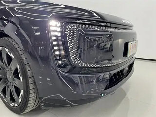 2026 Audi E7X, чёрный, 9378099 рублей, вид 2