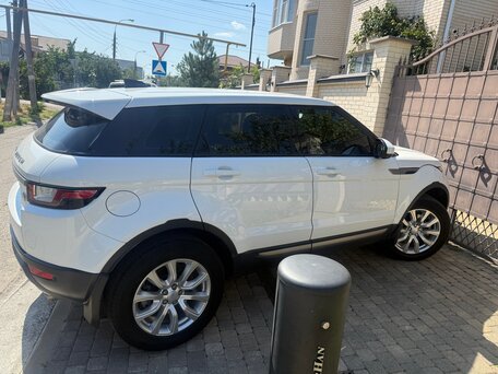 2018 Land Rover Range Rover Evoque I Рестайлинг, белый, 3200000 рублей, вид 3