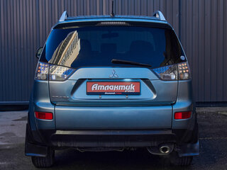 2005 Mitsubishi Outlander II, серый, 880000 рублей, вид 5