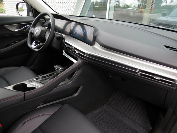 2024 Changan CS35 Plus I Рестайлинг, серый, 1775000 рублей - вид 4