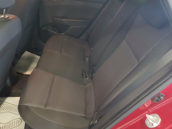 2019 Hyundai Solaris II, красный, 1645000 рублей - вид 17