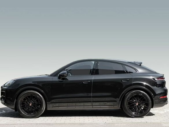 2026 Porsche Cayenne Coupé III Рестайлинг, чёрный, 19700000 рублей - вид 2