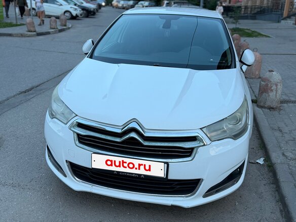 2014 Citroen C4 II, белый, 590000 рублей