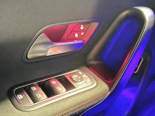 2021 Mercedes-Benz CLA 200 II (C118, X118), чёрный, 4050000 рублей, вид 4