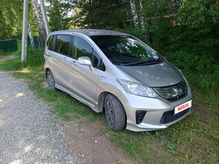 2012 Honda Freed I Рестайлинг, серый, 1060000 рублей, вид 3