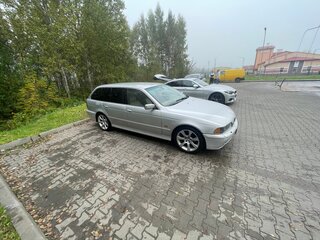 2003 BMW 5 серии 525d IV (E39) Рестайлинг, серебристый, 550000 рублей, вид 5