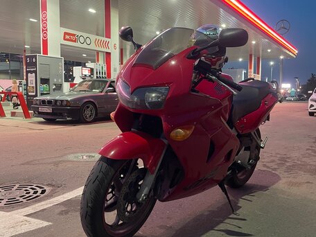 2002 Honda VFR 800, красный, 430000 рублей, вид 3