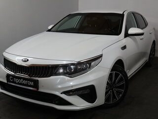 2019 Kia Optima IV Рестайлинг, белый, 1899000 рублей, вид 3