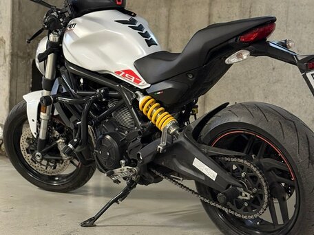2019 Ducati Monster 797, белый, 750000 рублей, вид 2