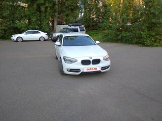 2013 BMW 1 серии 116i II (F20/F21), белый, 950000 рублей, вид 2