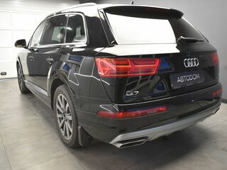 2017 Audi Q7 II (4M), чёрный, 3947000 рублей, вид 4