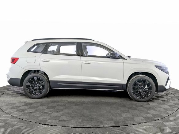 2023 Jetta VS7 I Рестайлинг 1, белый, 2449000 рублей - вид 4
