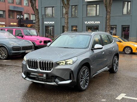 2026 BMW X1 Long 25Li xDrive III (U11/U12), серый, 4890000 рублей, вид 1