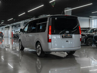 2024 Hyundai Staria I, серый, 5300000 рублей, вид 5