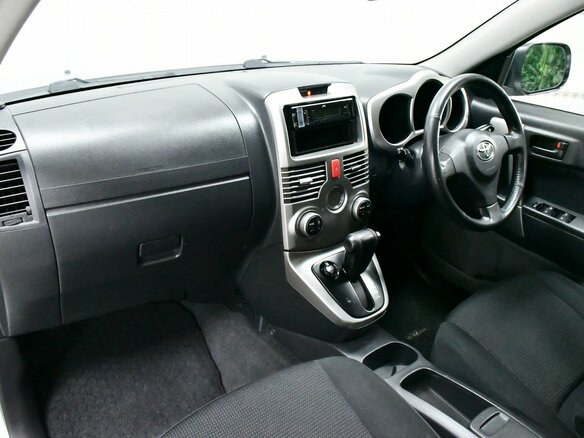 2006 Toyota Rush I, серый, 449000 рублей - вид 16