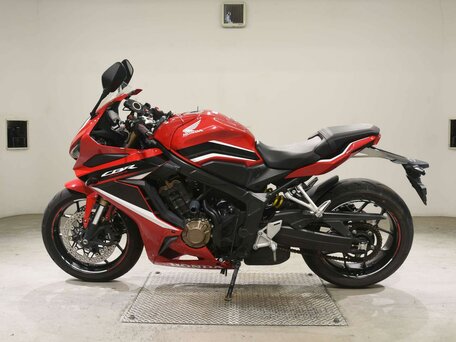 2022 Honda CBR 650R, красный, 977000 рублей, вид 1