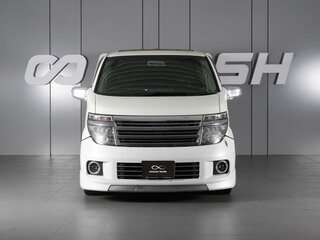 2004 Nissan Elgrand II (E51), белый, 1370000 рублей, вид 3