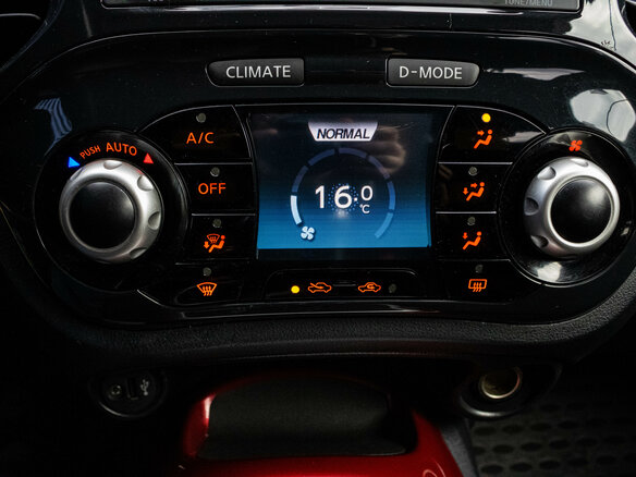 2012 Nissan Juke I, красный, 1050000 рублей - вид 20