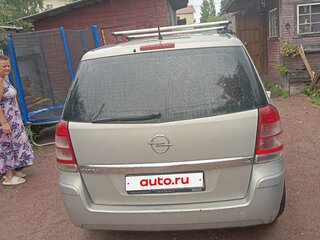 2008 Opel Zafira B Рестайлинг, коричневый, 500000 рублей, вид 4