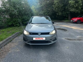 2017 Volkswagen Polo V Рестайлинг, серебристый, 1200000 рублей, вид 1