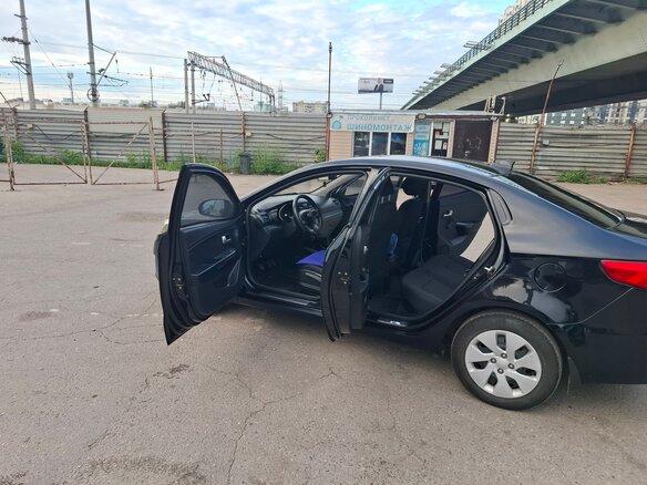 2014 Kia Rio III, чёрный - вид 11