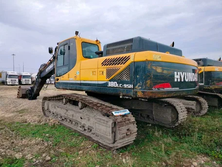 2021 Hyundai R380, жёлтый, 10070000 рублей, вид 4