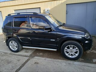 2006 Chevrolet Niva I, чёрный, 850000 рублей, вид 1