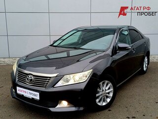 2013 Toyota Camry VII (XV50), серый, 1700000 рублей, вид 1