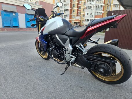 2012 Honda CB 1000R, красный, 845000 рублей, вид 3