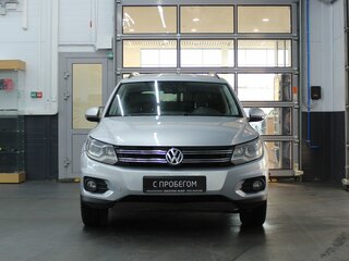 2012 Volkswagen Tiguan I Рестайлинг, серебристый, 890000 рублей, вид 2