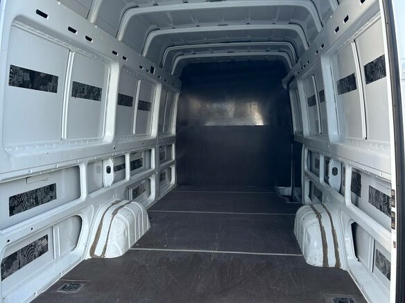 2017 Mercedes-Benz Sprinter Classic, белый, 2000000 рублей - вид 13
