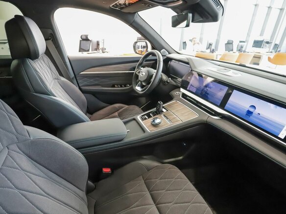 2026 Geely Monjaro I Рестайлинг, белый - вид 20